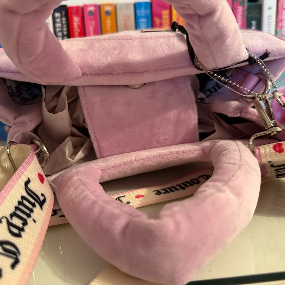 Juicy Couture Light Pink Velvet Tote - Picture 4 of 8